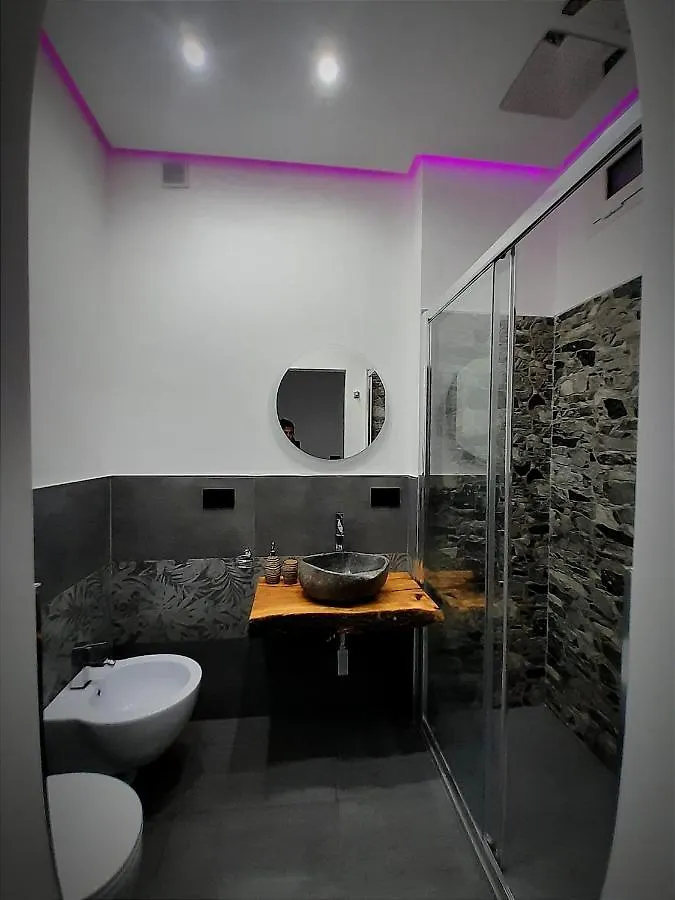 Apartamento La Casa Di Selly - A Due Metri Dal Mare- Bergeggi 0*,  Italia