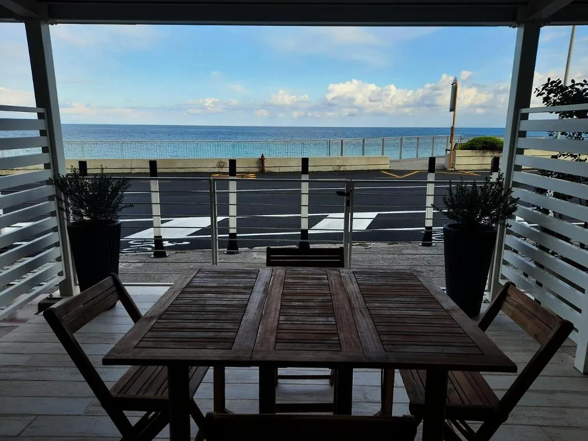 Apartamento La Casa Di Selly - A Due Metri Dal Mare- Bergeggi